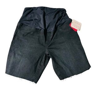 Isabel Maturity women's size 14 black bermuda shorts raw hem, nwt